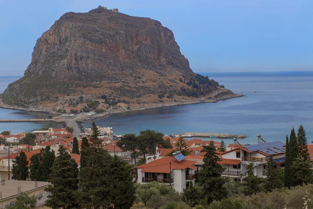 Monemvasia Green Apartments Exterior photo